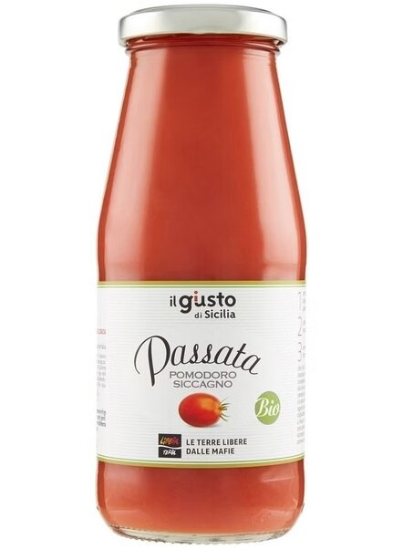 foto Passata di pomodoro siccagno